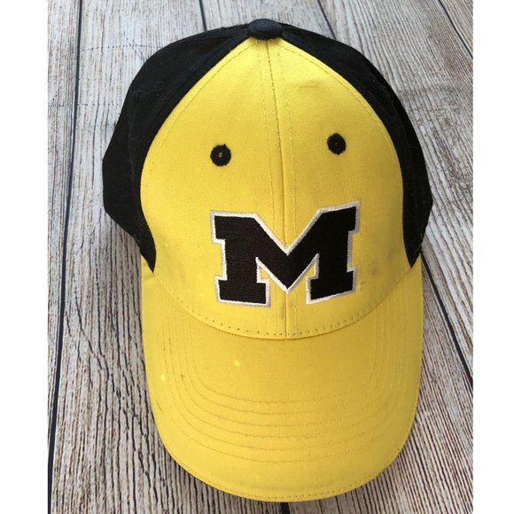 captivating headgear Other - Vintage Michigan Wolverines‎ Baseball Cap Deadstock